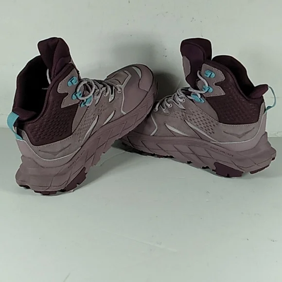 New' Woman Hoka Anacapa Elderberry Grape Size 9B Walking Boots. - Picture 2 of 7
